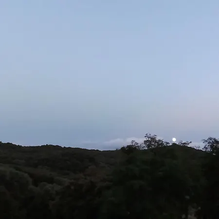 T3 En Rez De Sur Les Hauteurs D'ajaccio شقة *